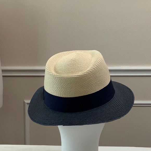 Tilley TOYO Fedora - Natural/Navy - Picture 8 of 14